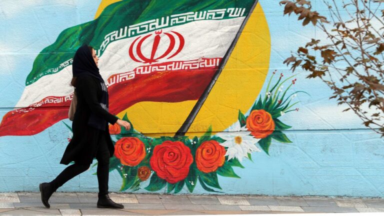 Iranian Women Squeezed by Sanctions, COVID-19 and Their Government