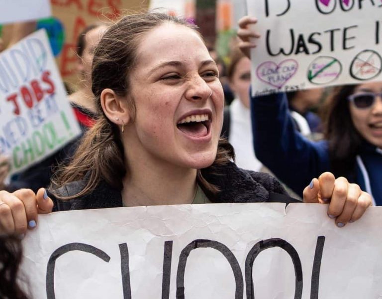 واصلن النضال من أجل العدالة والمساواة